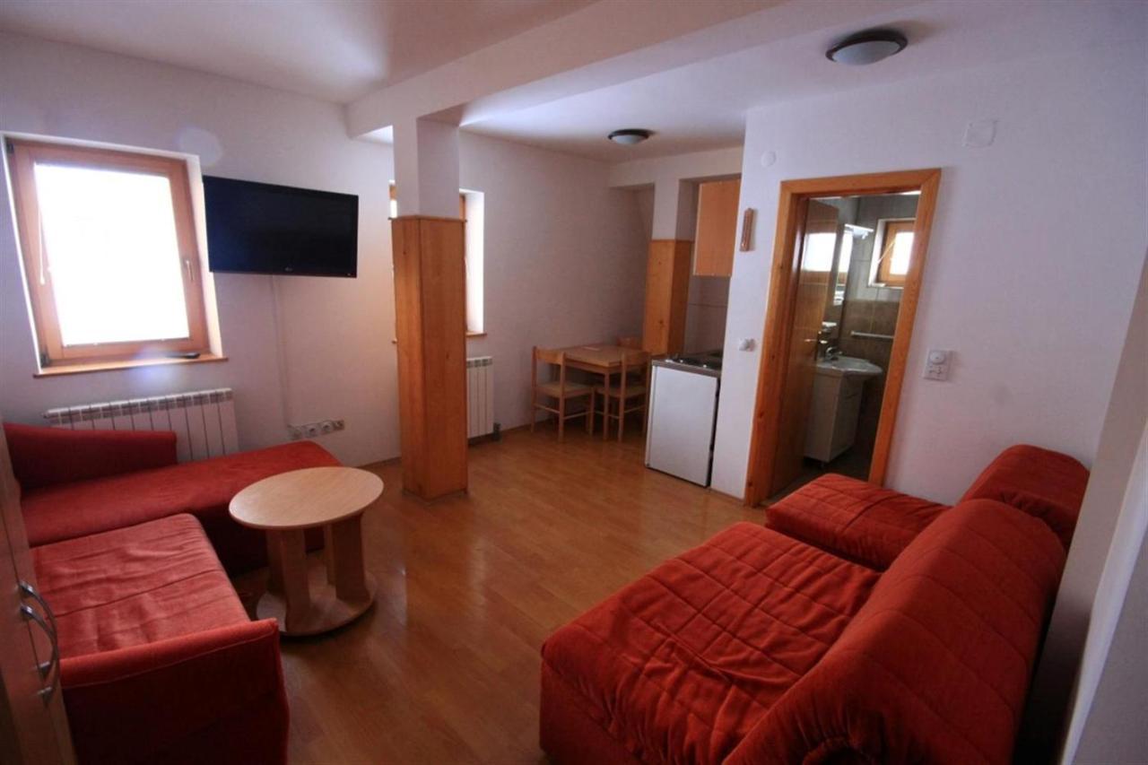 Apartments Prijatelji Jahorina Luaran gambar